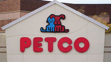 Petco tulsa - Discover Petco's diverse collection of dog leashes designed to provide safe and enjoyable walks for you and your canine companion. Our curated assortment offers a wide range of leashes crafted from high-quality materials, ensuring durability, comfort, and control during daily walks or training sessions. From standard nylon to stylish …